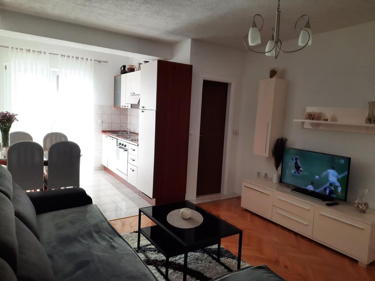 Guest house Rose Loboja 3*